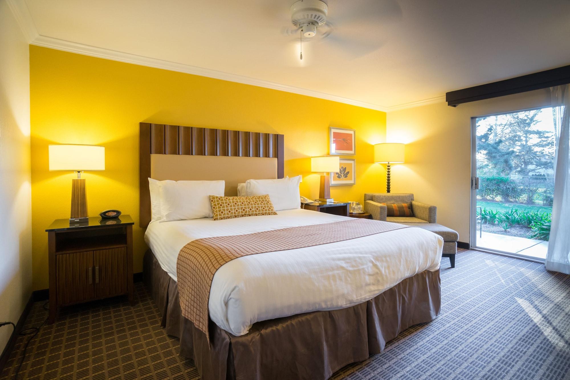Half Moon Bay Lodge Bagian luar foto