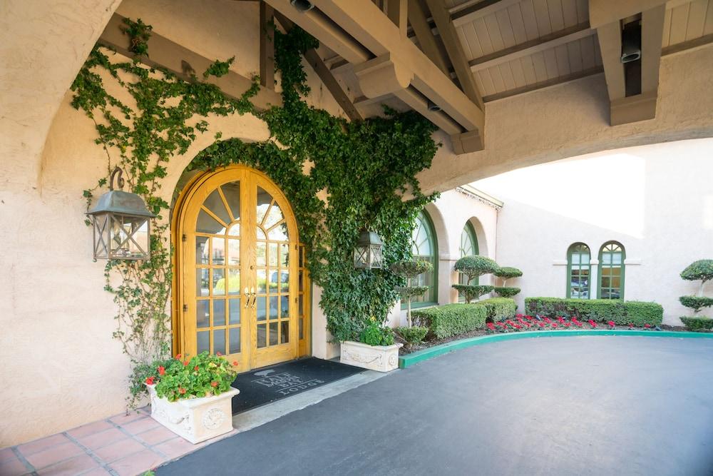 Half Moon Bay Lodge Bagian luar foto