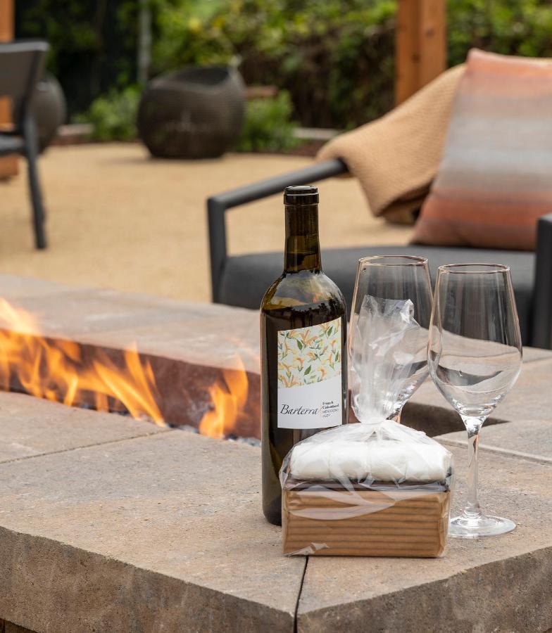 Half Moon Bay Lodge Bagian luar foto